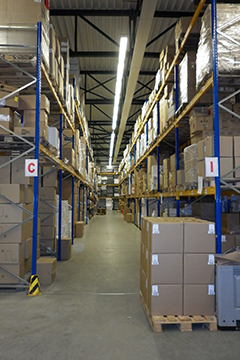 Warehouse trailer customs declaration